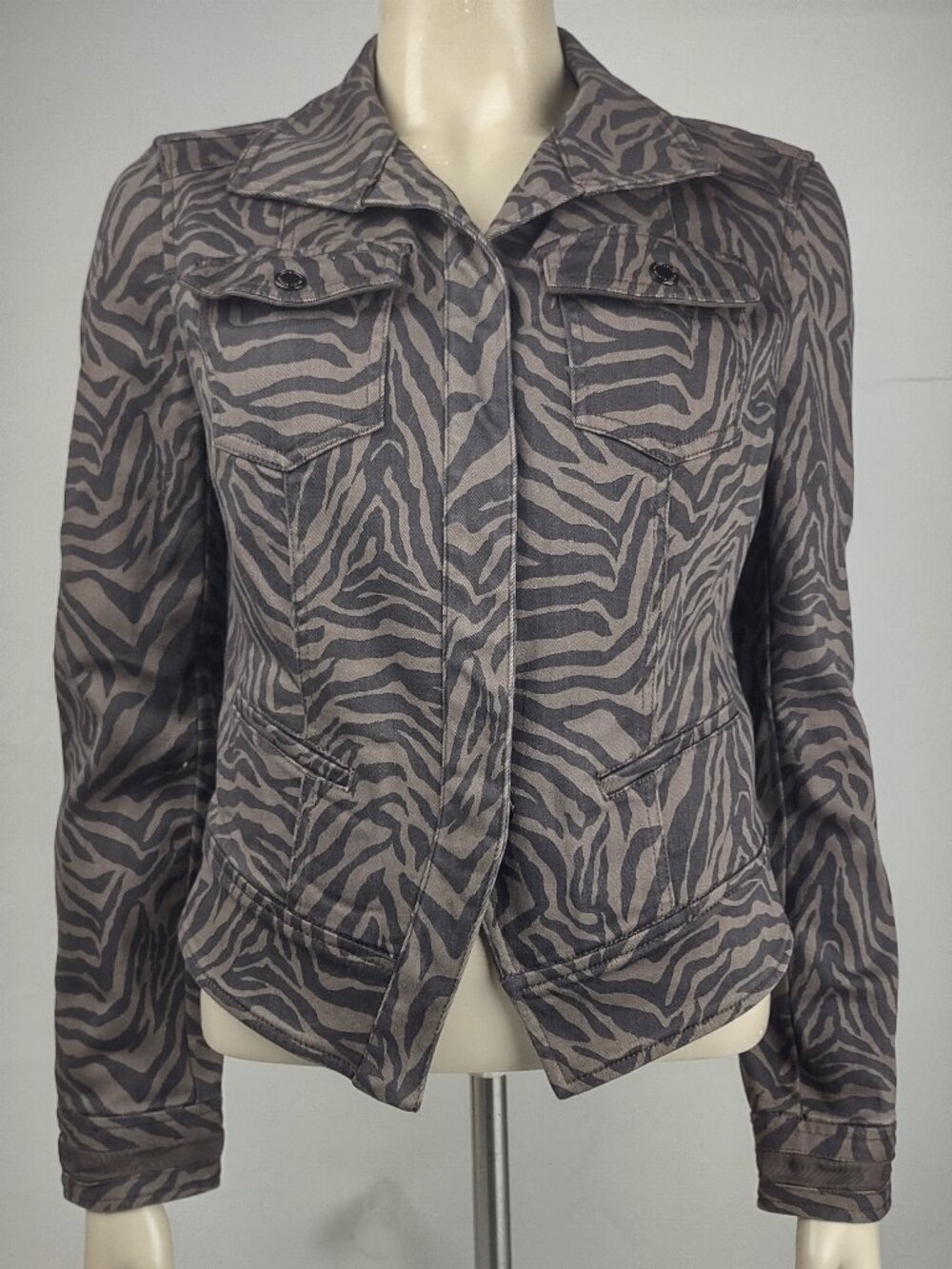 NWT White House Black Market brown zebra print denim jacket ladies size 8 WHBM